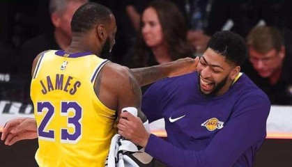  瓦兰丘纳斯30+15鹈鹕胜奇才  